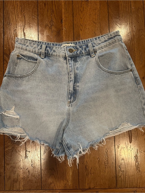 ROLLA'S Pants - Title:
Rolla’s Mirage High Rise Loose Fit Distressed Denim Shorts Size 31